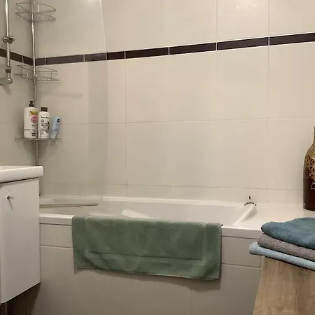 Apartmán 3 Pieces Rer C Proche Paris Les Gresillons